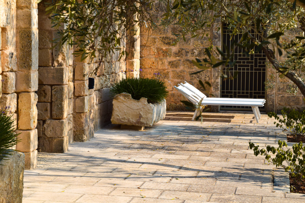 Book Art Resort Masseria Bernardini in Salento All for Yourself boutique hotel bed and breakfast puglia nardo' lecce bari center best position where to stay near buyout villa rental group asian