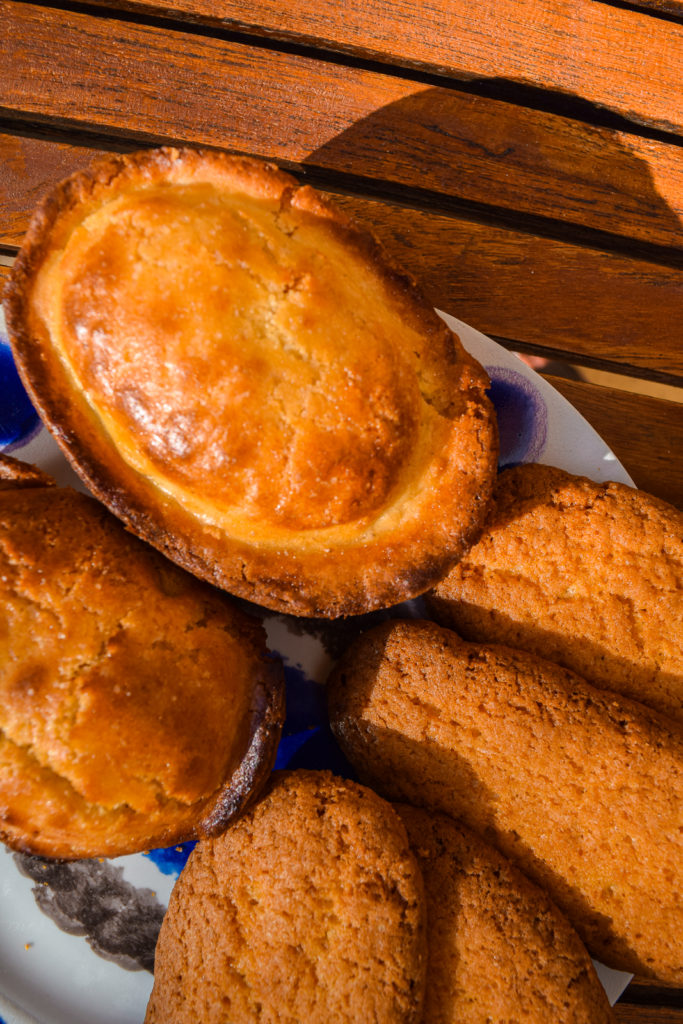 My First Time Having A Caffè Leccese and Pasticciotto in Nardò, Salento caffe parisi nardo puglia local food and drink coffee apulian svadore travel blog travel guide food what to eat