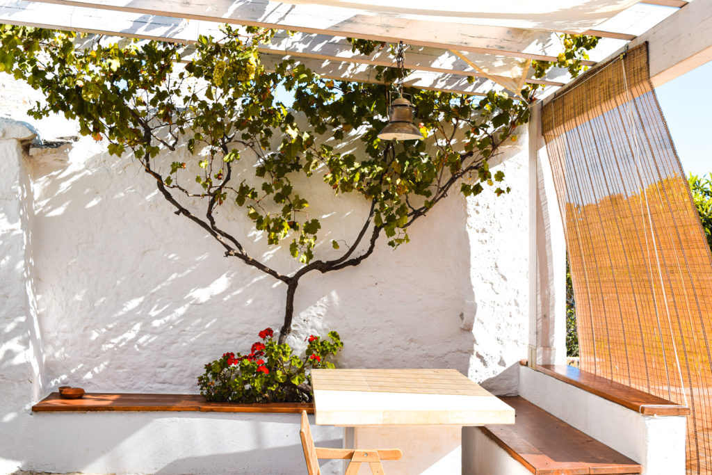 Trullo a ll’éra: Stay In A Trullo In Puglia, Italy where to stay in itria valley alberobello ceglie messapica svadore travel blog guide