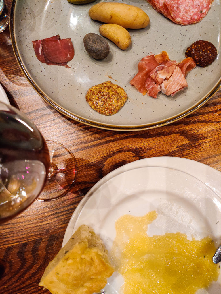 7 Can't Miss Park City Restaurants & Saloons 7 Can't Miss Park City Restaurants & Saloons