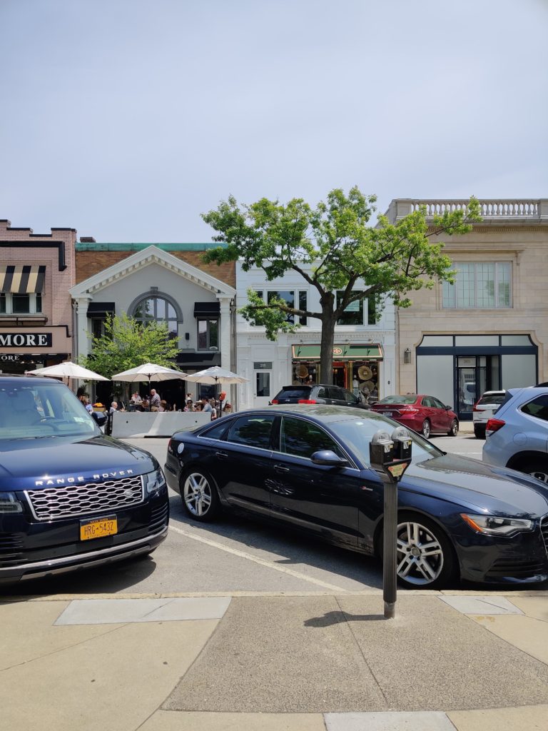 In Pictures: The Towns, Beaches & Nuances of Greenwich, CT greenwich ave