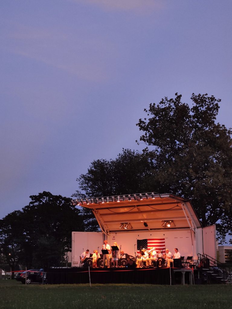 In Pictures: The Towns, Beaches & Nuances of Greenwich, CT music In Pictures: The Towns, Beaches & Nuances of Greenwich, CT music