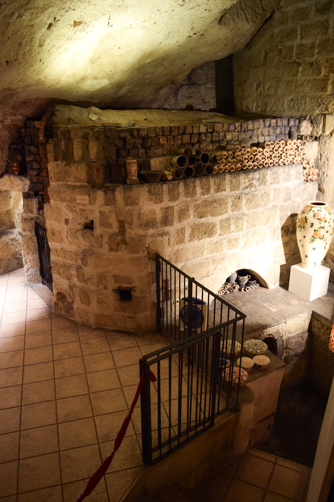 visit grottaglie the ceramic capital of puglia itria valley cibo mangiare trattoria la capasa osteria what to do where to eat pottery