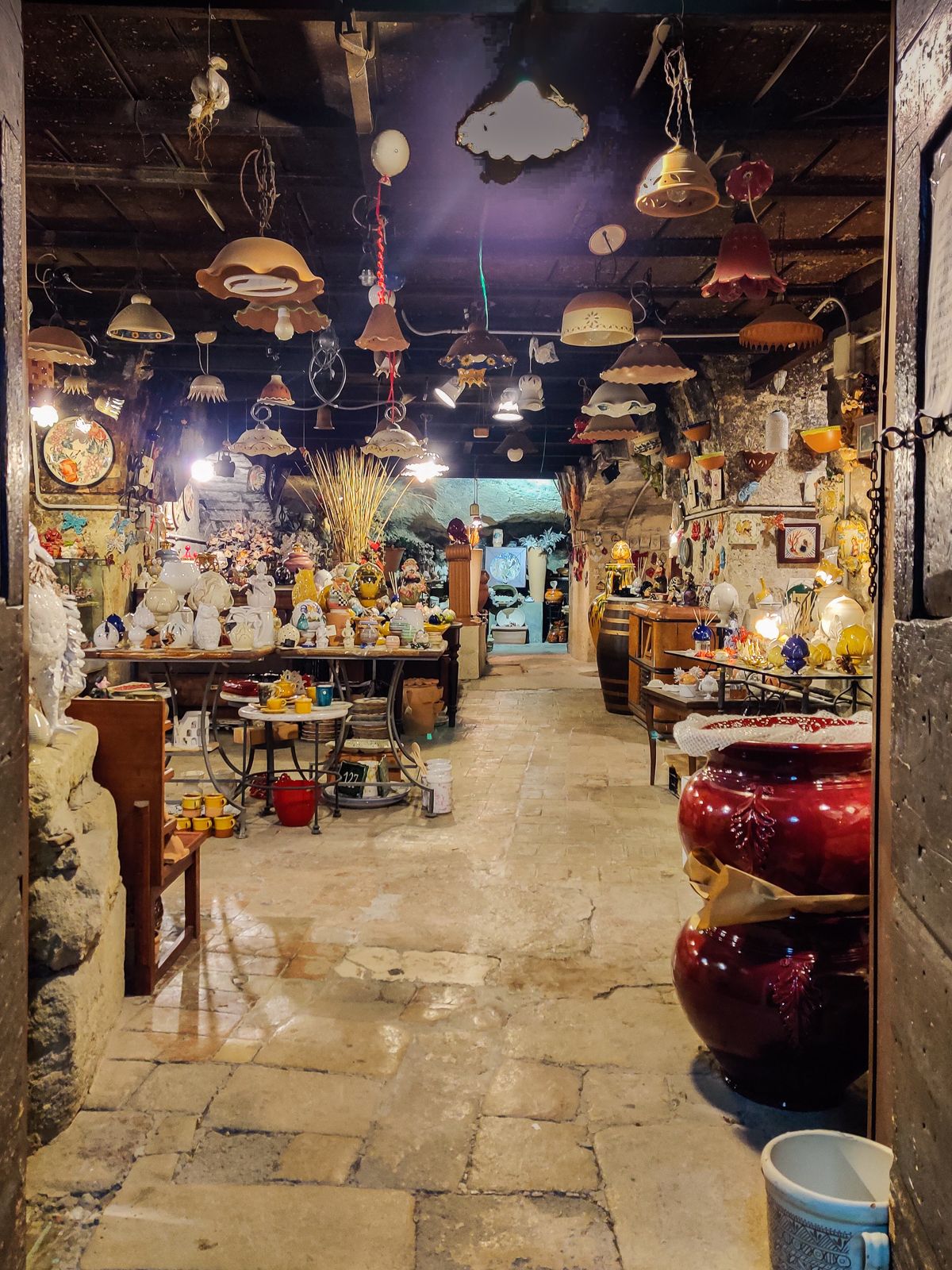 visit grottaglie the ceramic capital of puglia itria valley cibo mangiare trattoria la capasa osteria what to do where to eat pottery