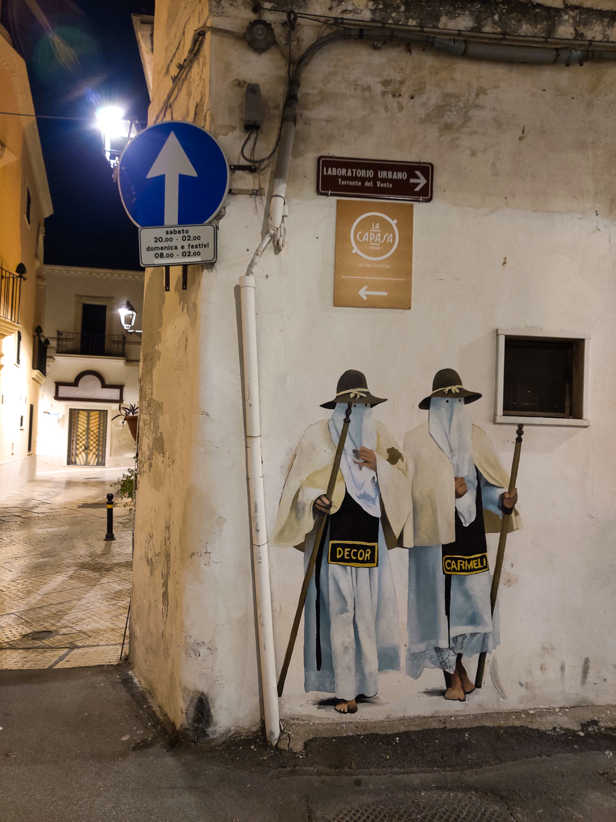 visit grottaglie the ceramic capital of puglia itria valley cibo mangiare trattoria la capasa osteria what to do where to eat pottery