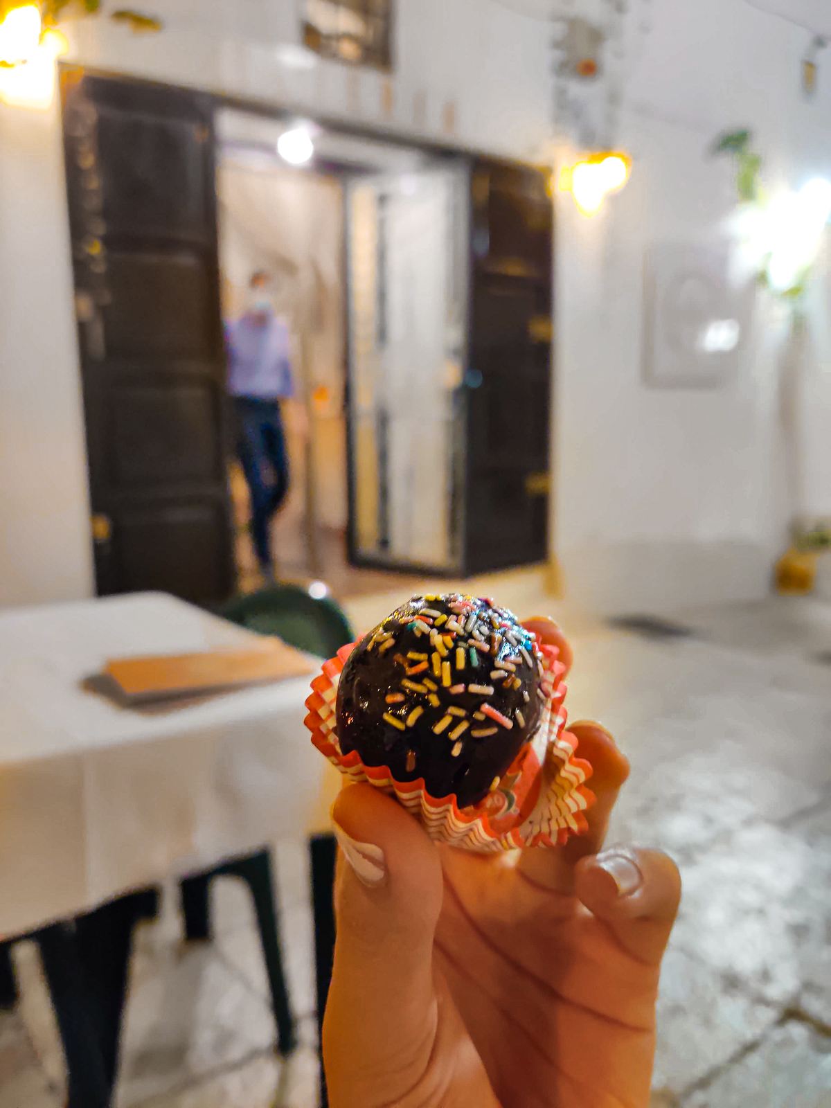 visit grottaglie the ceramic capital of puglia itria valley cibo mangiare trattoria la capasa osteria what to do where to eat pottery