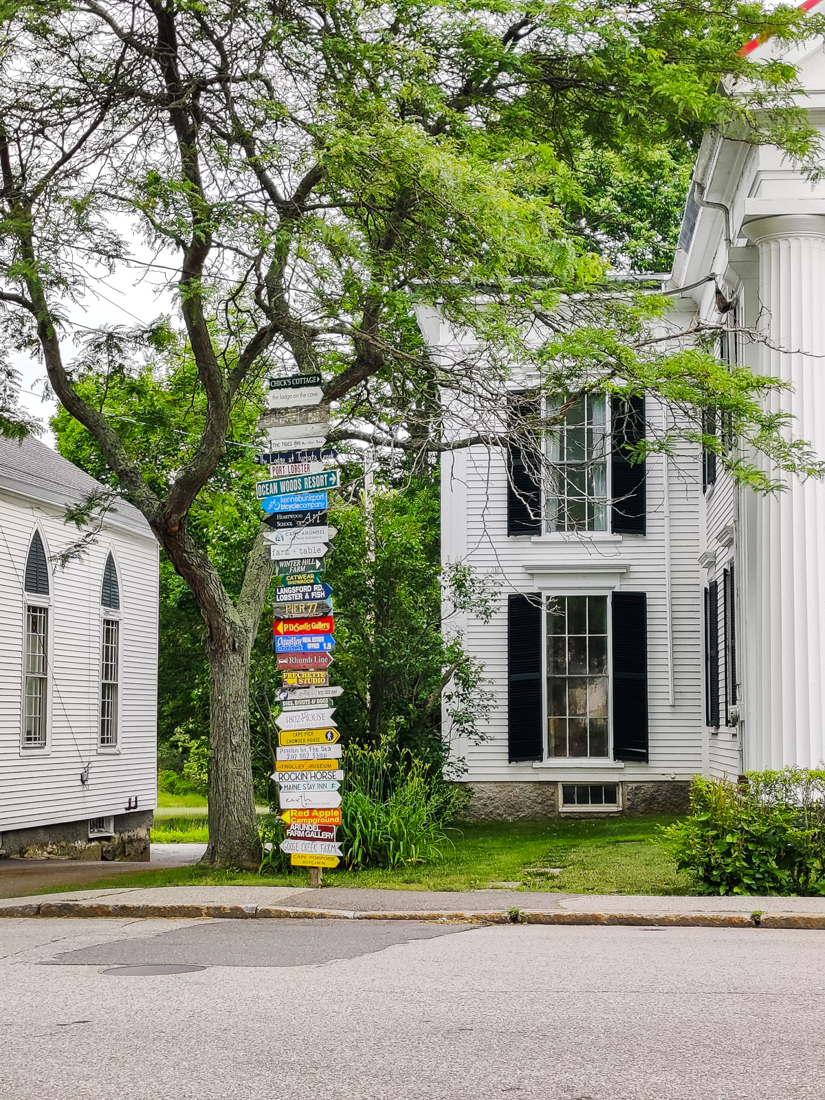 Kennebunkport, Maine in 24 Hours signpost 