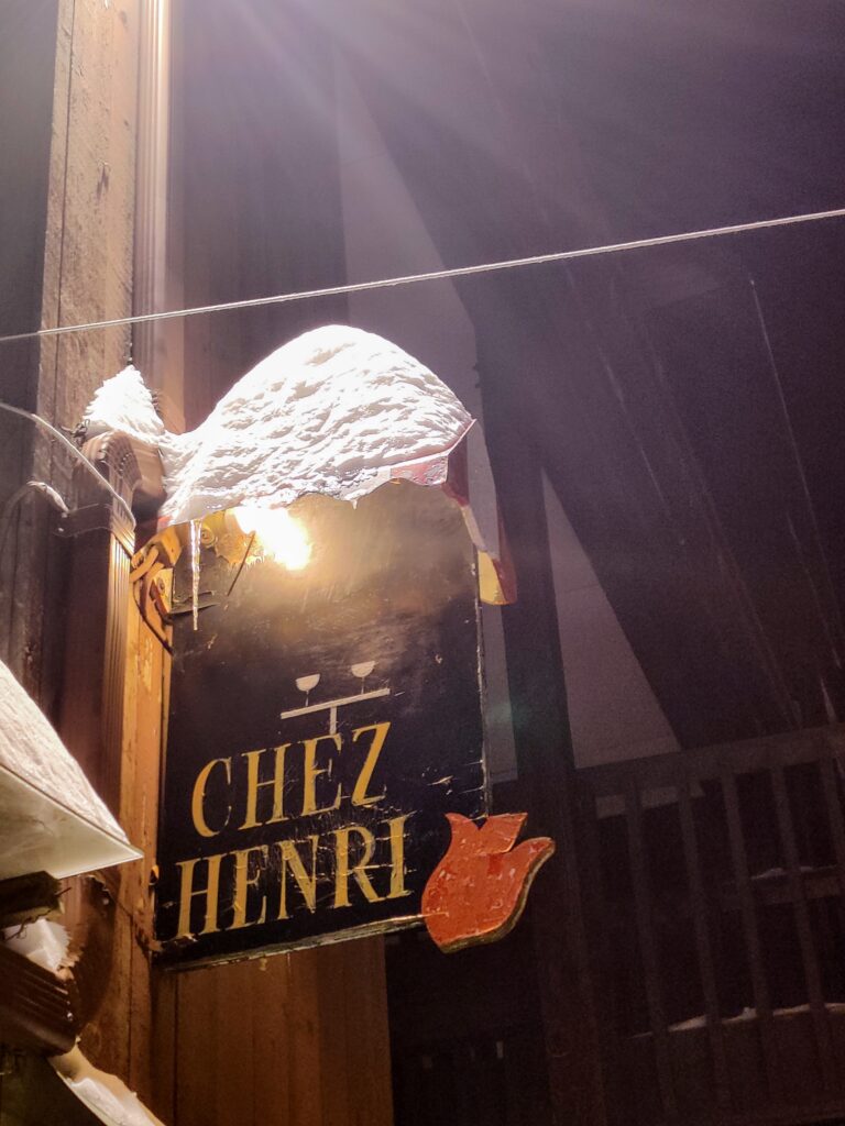 7 Best Restaurants in Vermont & Places to Eat chez henri sugarbush 7 Best Restaurants in Vermont & Places to Eat chez henri sugarbush