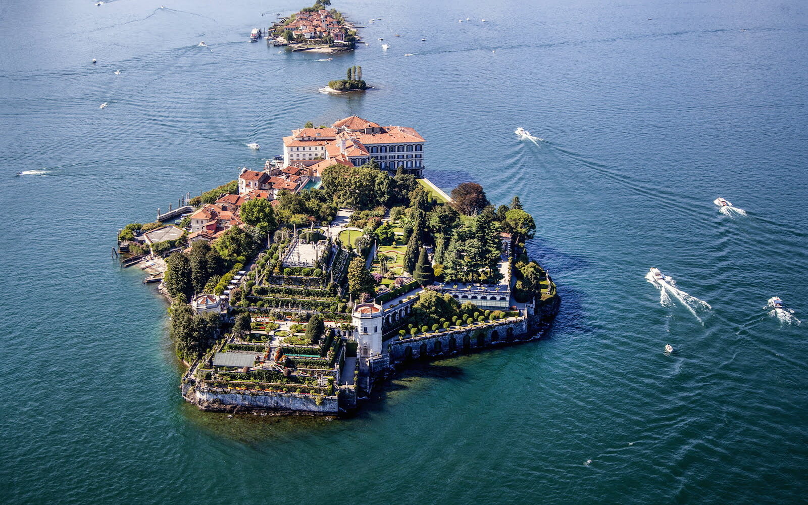 Borromean Islands on Lago Maggiore: History, Family, How to Get There ...