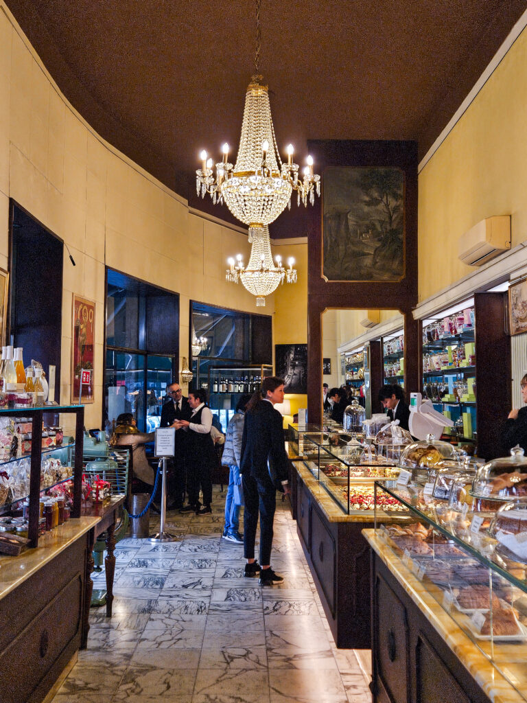 My Experience at Pasticceria Cucchi