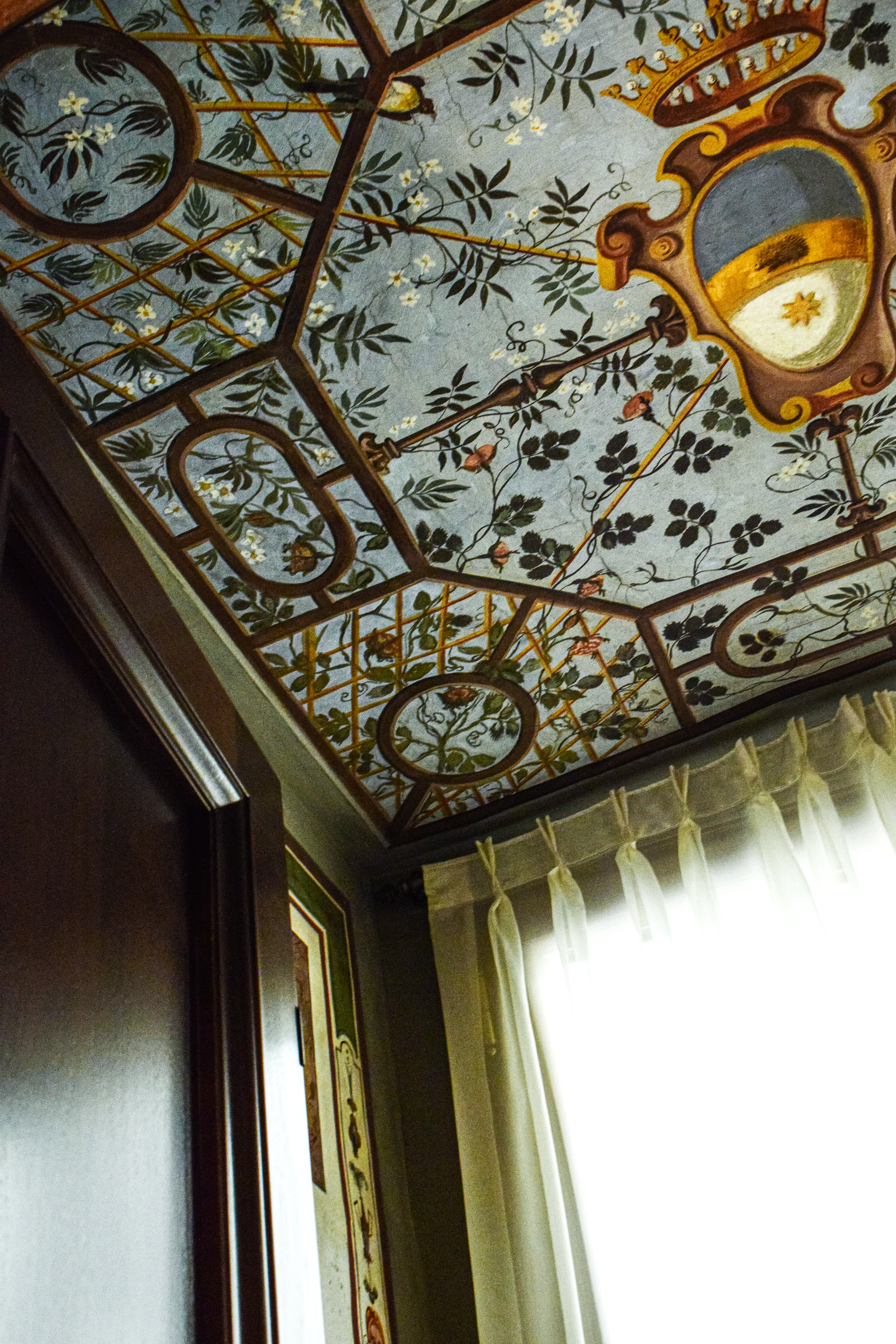 The Best Luxury Hotel in Florence? A Night Living Like a Medici at Palazzo Portinari Salviati
The Most Beautiful Hotel Room in Florence: Beatrice Portinari Suite