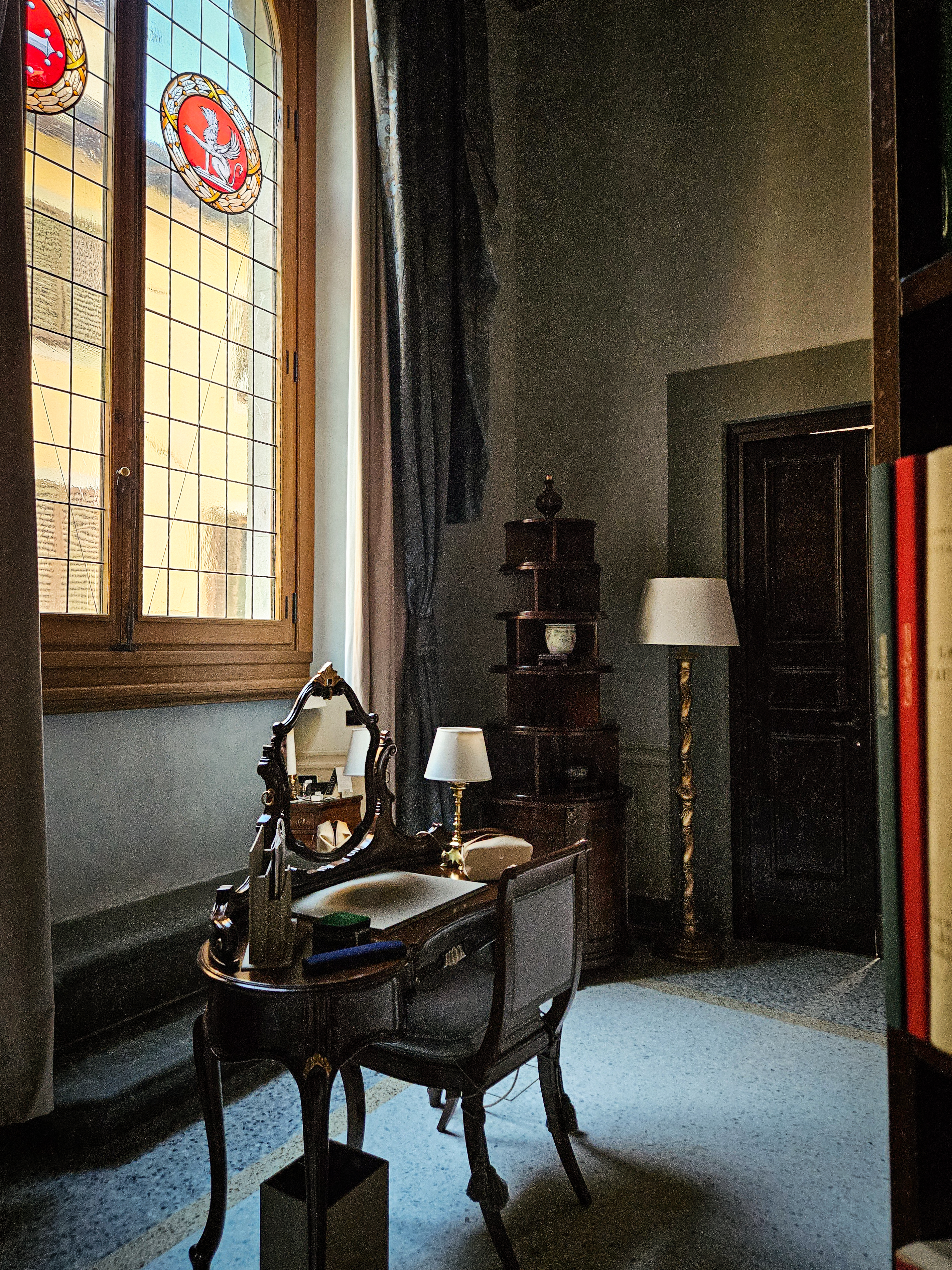 The Best Luxury Hotel in Florence? A Night Living Like a Medici at Palazzo Portinari Salviati
The Most Beautiful Hotel Room in Florence: Beatrice Portinari Suite