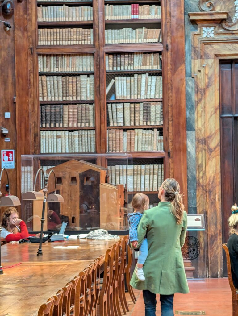 tacs-panarea-coat-apple-green-fustagno-florence